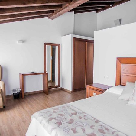 Hotel Gastronomico Gandainas Rios Buitenkant foto